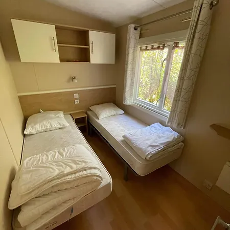Le Grand Air, Mobil-home Xxl مكان تخييم